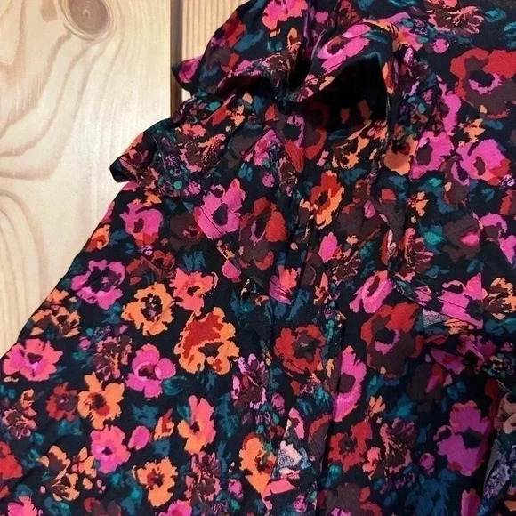 NWT Wild Fable Ruffle Floral Top Size 4XL - Picture 3 of 11